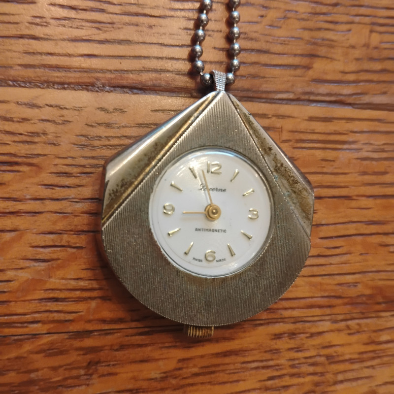 Swiss Made Lucerne Antimagnetic Ladies Pocket Watch Pendant Wind Up Vintage
