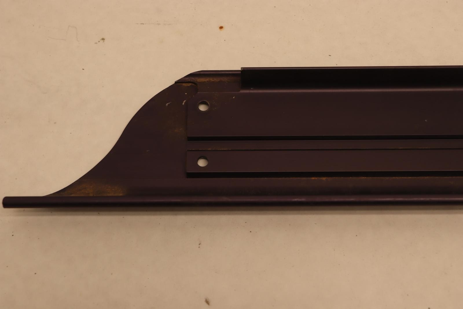 2007-2010 ASTON MARTIN V8 VANTAGE RIGHT PASSENGER SIDE DOOR SILL SCUFF PLATE OEM
