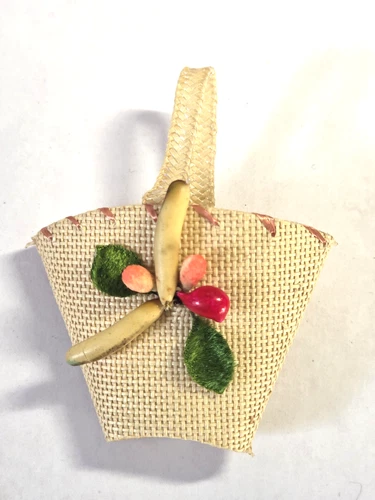 VTG Barbie American Character Tressy Doll In The Swim Straw Purse Fashion #30902