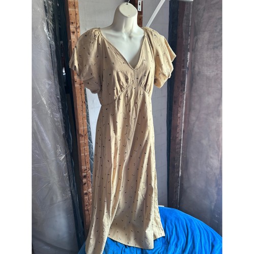 Universal Thread Tan Floral Midi Dress V-Neck Puff Sleeve Cotton Rayon Small NWT