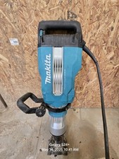Makita HM1502 43 lb. Demolition Hammer, accepts 1-1/8" Hex bits