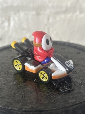 Hot Wheels Nintendo Super Mario Kart Standard Kart Shy Guy 2018 #HW-1029