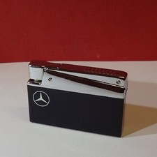 Altes KW KARL WIEDEN Benzinfeuerzeug MERCEDES BENZ Rarität Brennt!