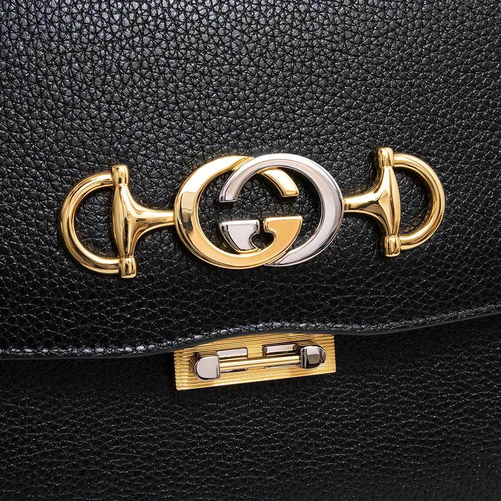 GUCCIバッグ GUCCI GG Supreme Monogram Berry Textured Dollar Calfskin