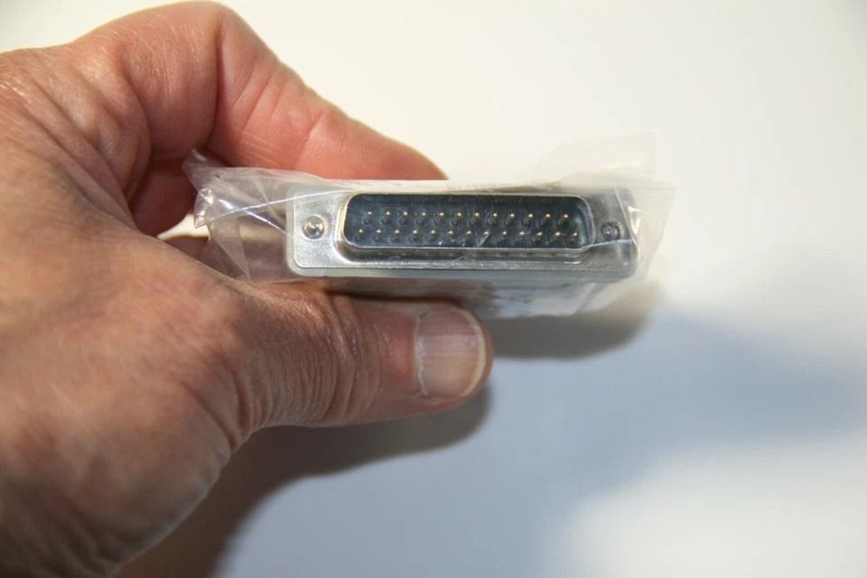 Cisco DB25 Male to DB9 Male Modem/Parallel/Serial Adapter - 29-4043-01 - New - Image 4 of 4