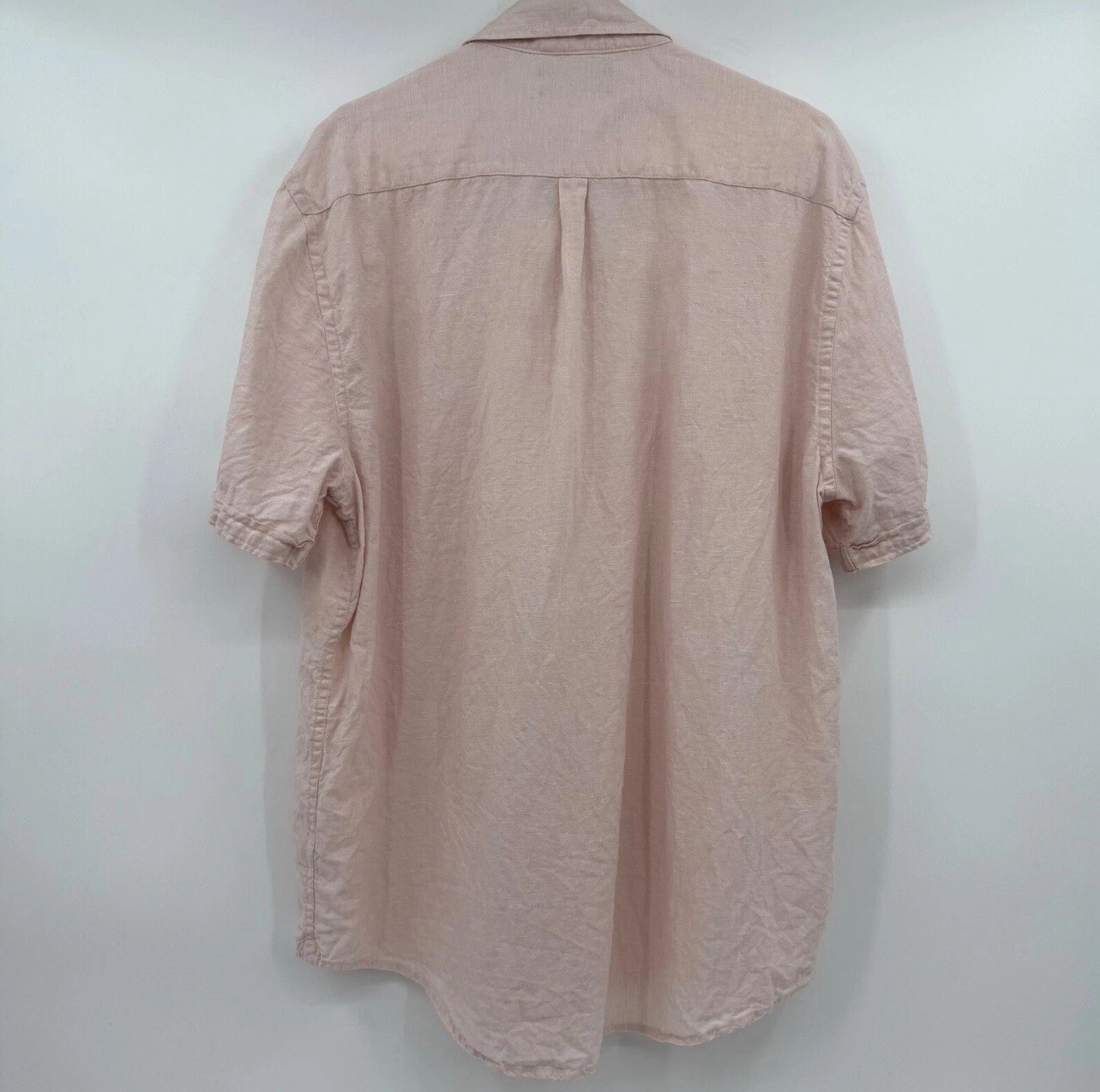 Saks Fifth Avenue Light Pink Linen Mens Size Medium Button Down 