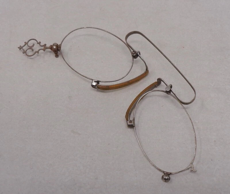 Ancienne Monture de lunettes - Pince nez - Lorgnon ancien en métal 1920's - Photo 3/4