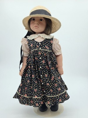 Lee Middleton Morning Chores Doll 2002 25 Inch Doll 