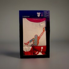 NEW 3 PIECE SET NIKE JORDAN NEW BORN 0-6 MONTHS HAT / BIB/ BODYSUIT 100 COTTON