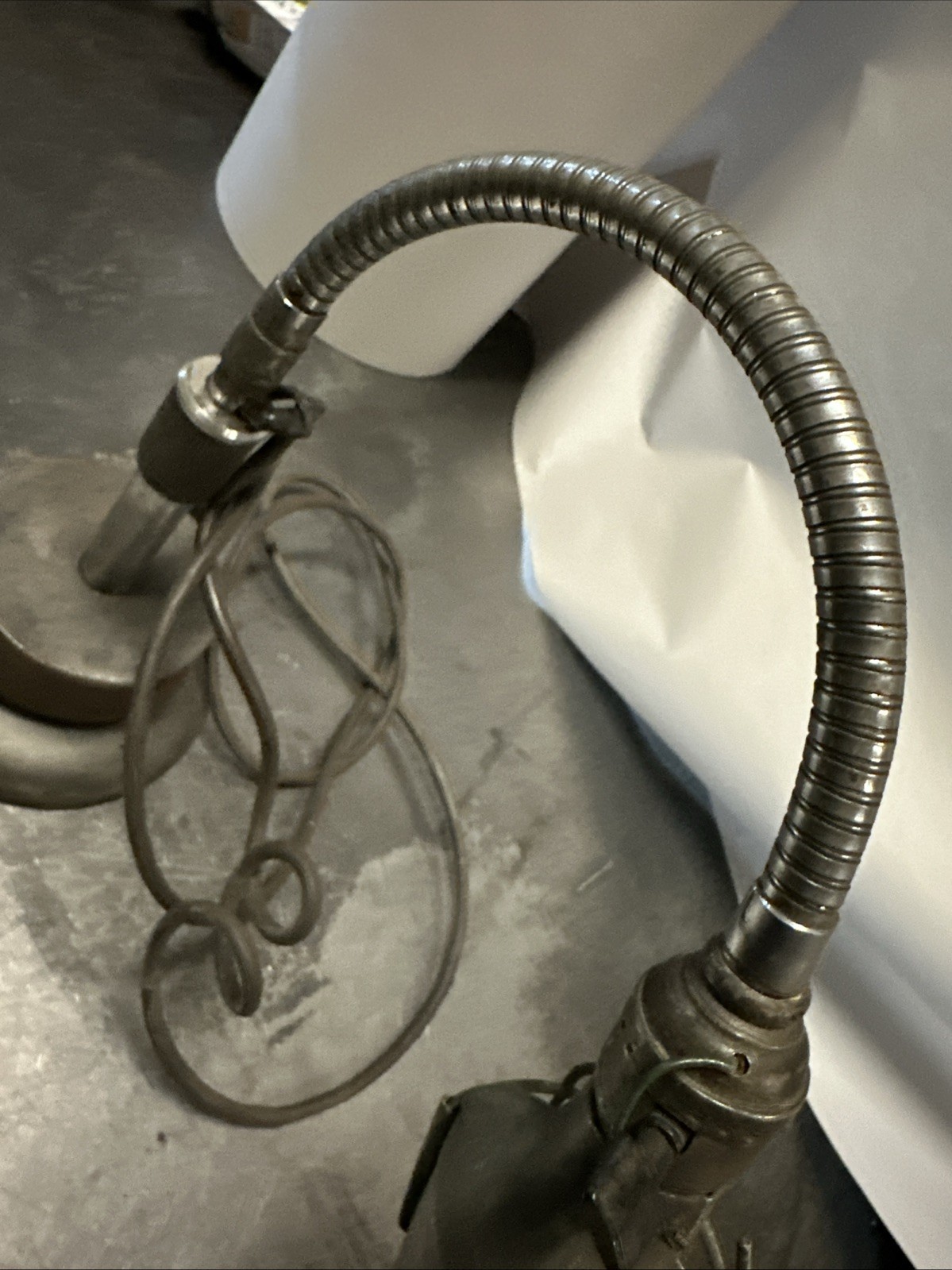 Machinist Bench Flexible Light/ Lamp 