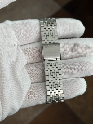 Rare Vintage Casio CL-301 Men's Solar Digital Calculator Watch JDM