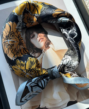 100 Silk Mulberry Shawl Neckerchief Scarf 53X53cm Bandana leaf Print Wrap new