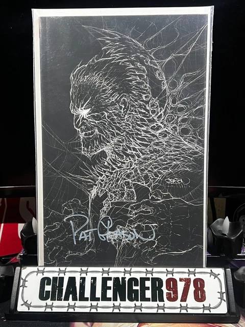 VENOM #200 (#35) Patrick Gleason SIGNED VIRGIN w/ COA