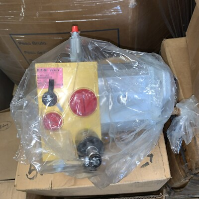 #ad Eaton Vickers MCD 7810 Valve and Eaton 500AD00033A Pump NEW $423.99