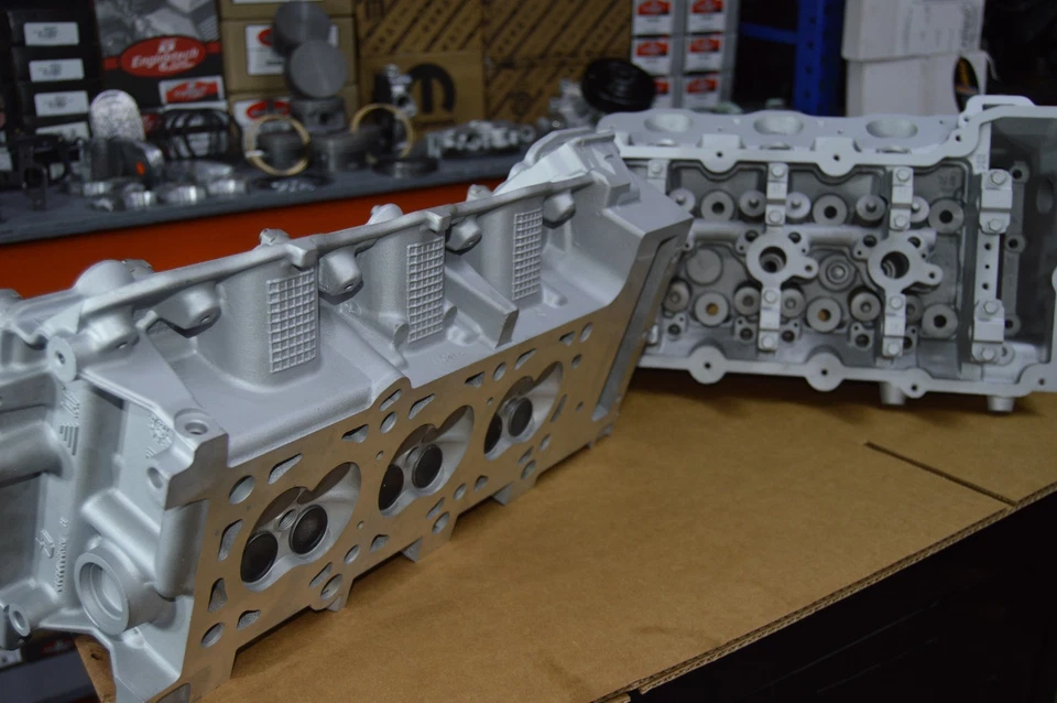 2001-2011 Dodge Magnum Charger 300 Sebring 2.7L Reman Cylinder head Left & Right - Image 3 of 4