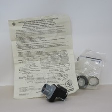 Lot of 6 Allen Bradley Pilot Light, Cat No. 800T-P16, Series T. No Lens