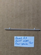 REVELL 83 HURST OLDSMOBILE REAR SPOILER NEW! 1/25