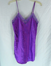 VTG Gold Tag VICTORIA'S SECRET NIGHTGOWN Chemise PURPLE w/LACE TRIM Bias Cut S