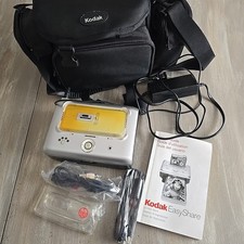 Kodak EasyShare Printer Dock Turns on, not tested Plus case, cords, manual