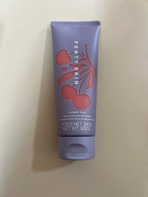 Fenty Skin Triple Action Body Scrub 240g Cherry Dub   