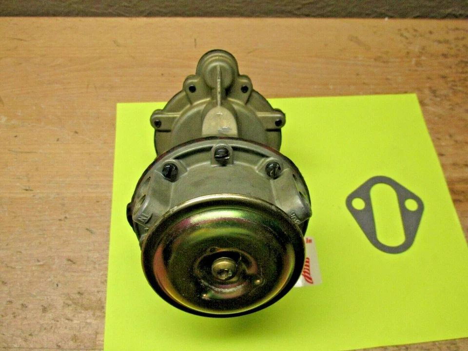 1955 1956 1957 Chevy Bel Air Two Ten One Fifty Del Ray reconstruida bomba de combustible V8 4141 Foto 4 de 4