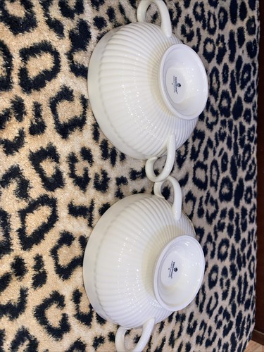 New Set Of 2 Wedgwood Edme Queensware Classic Chic Cream Soup Bowls Vintage - Picture 6 of 9