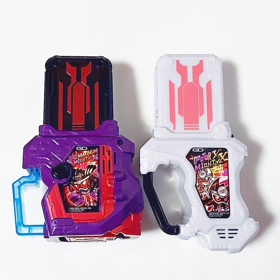 Kamen Rider Ex-Aid DX God Maximum Mighty X Doctor Mighty XX