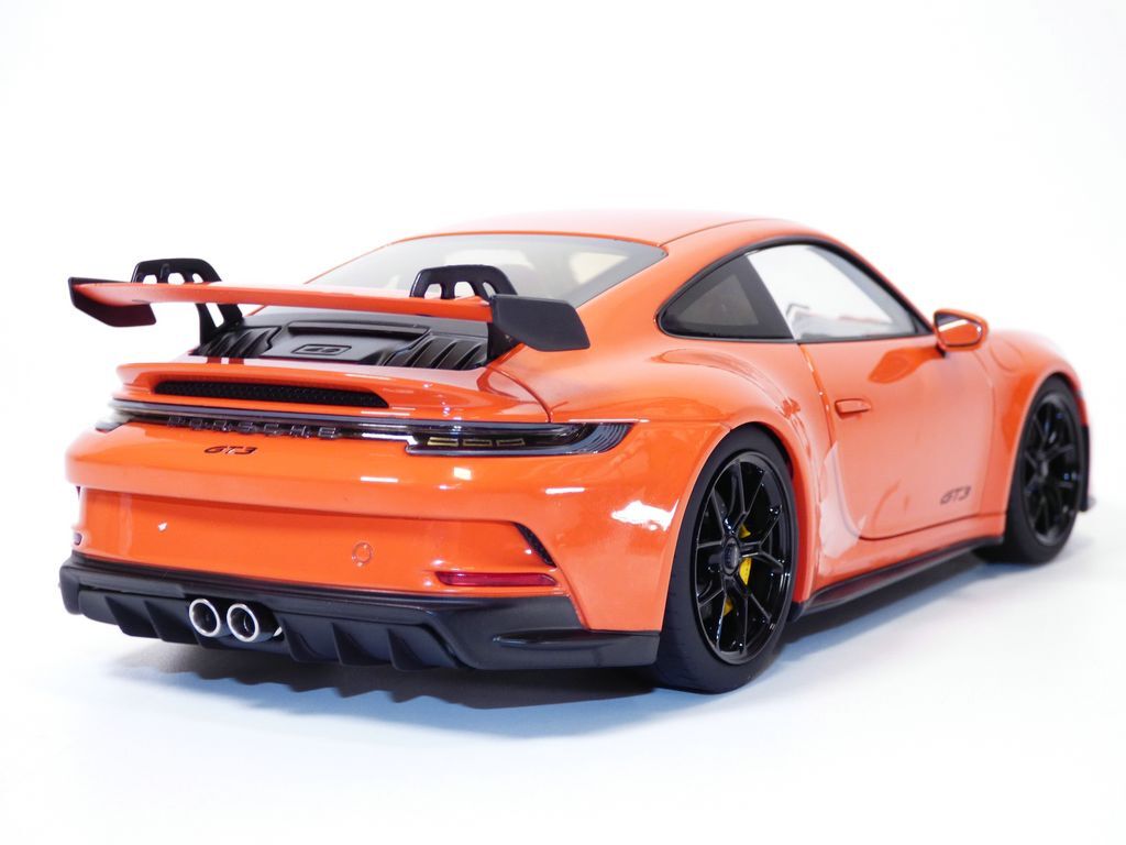 【MINICHAMPS】1/18 Porsche 911GT3RS Orange 1/18 Diecast Minichamps - Porsche 911 GT3 RS 2007 - Vibrant