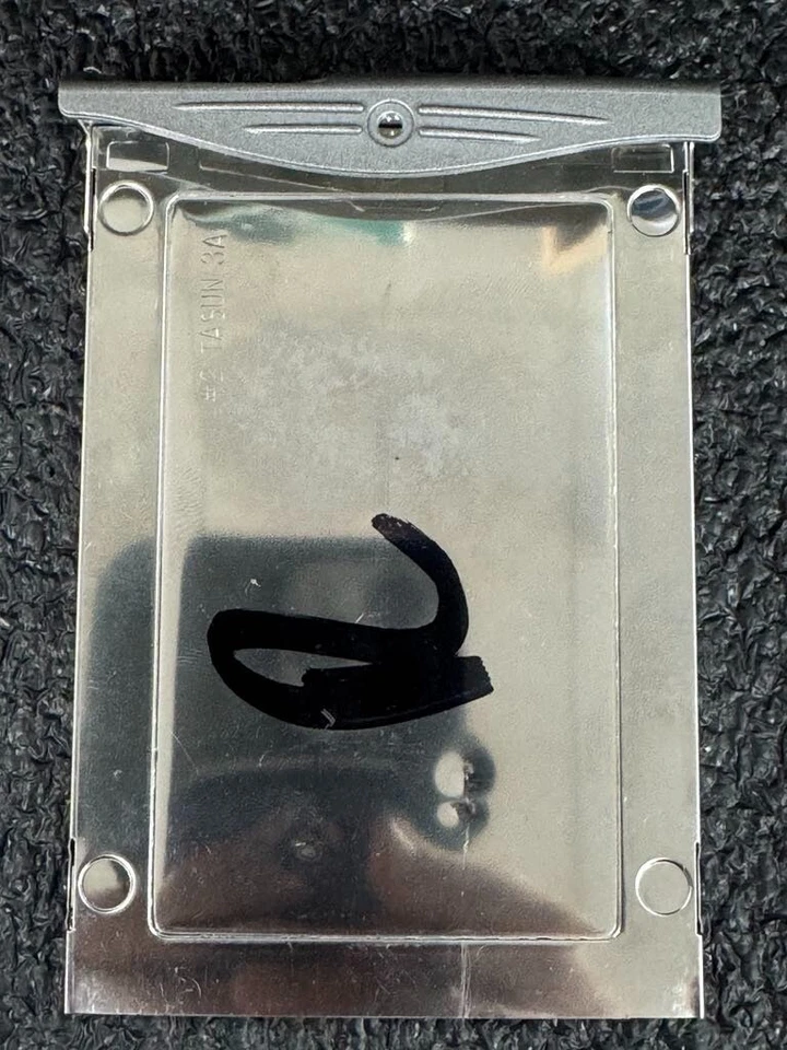 Fujitsu CA06531-B20000DL MHV2040AH 40GB 5,4K RPM 8MB EIDE Ultra ATA133 2.5" HDD - Image 3 of 4