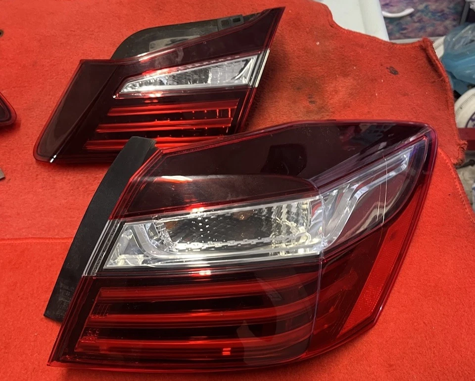 Juego de conversión de luces traseras Honda Accord 2017 OEM 13-15 a 16-17 actualización Foto 4 de 4
