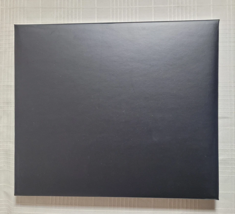 Álbum de fotos Hallmark encuadernado negro nuevo en plástico Foto 3 de 4