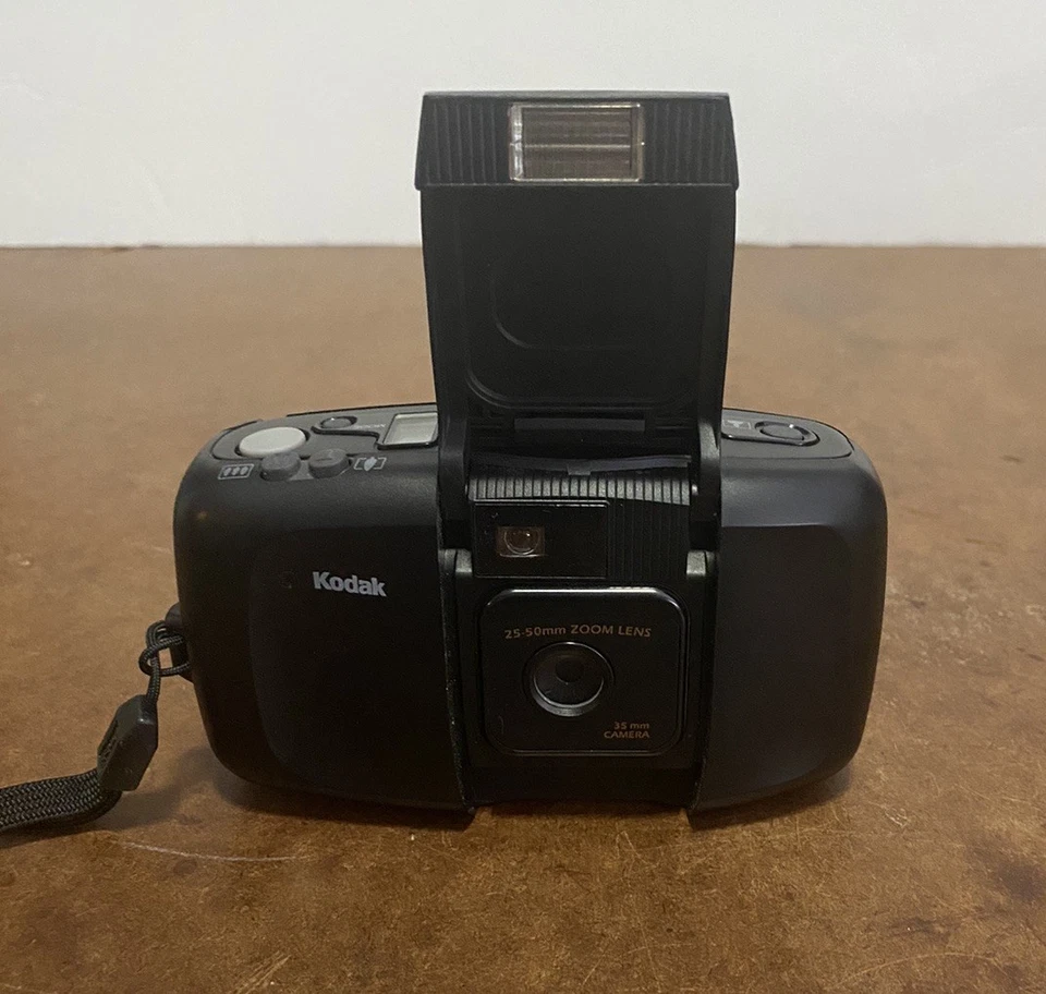 Cámara panorámica Kodak Cameo Zoom Plus 25-50 mm 35 mm ¡Sin batería! ¡Limpio! Sin probar Foto 2 de 4