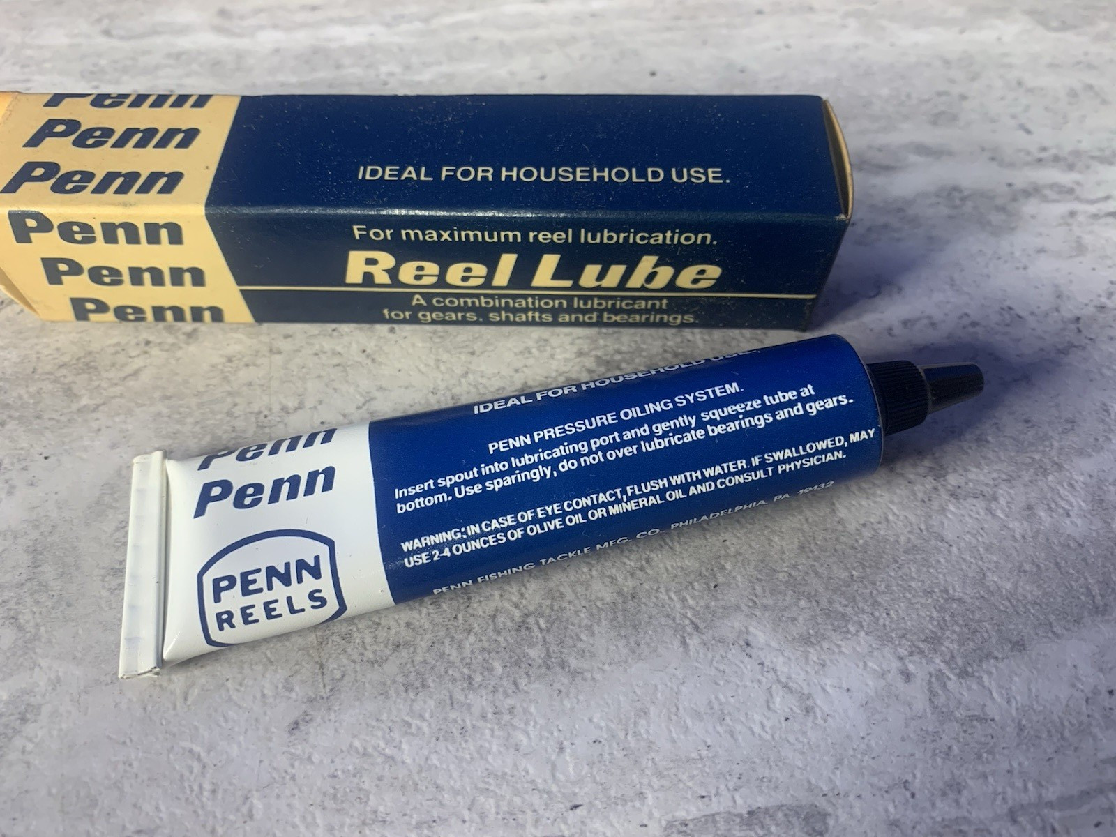 Vintage Penn fishing reel lube-NO. 224-Tube And Box!!!!!!!