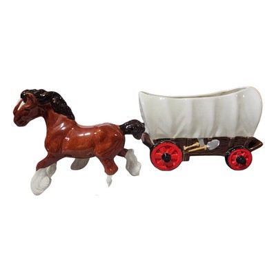 Vtg  Ceramic Kenwood Wagon Planter With A Pair Of Clydesdale Like Brown Horses.