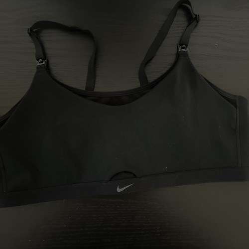 Nuevo con etiquetas Sujetador de entrenamiento deportivo de enfermería Alate para mujer Nike DV9375-105 negro talla mediana - Imagen 2 de 7