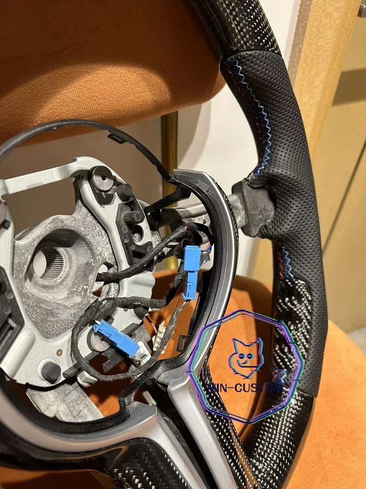 Volante de fibra de carbono real VINS PARA BMW F30 F80 F82 M3M4 COM TAMPA DE ACABAMENTO - Imagem 4 de 4