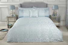 Duvet Set Embellished Jacquard Quilt Cover with Pillow Cases - Eden