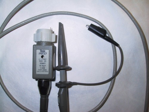 TEKTRONIX P6137  (aka P6134C) 10:1 400MHz Probe for 2465B 2467B Oscilloscope