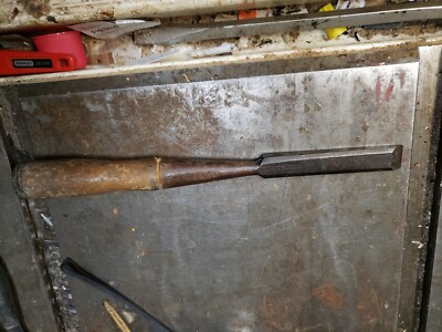 Vintage Winstead  ''KARPENTER'' 5/8'' Socket Firmer Chisel