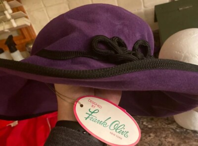 Vintage ?Frank Olive Derby Ladies Hat Chapeau? Vintage Frank Olive Hat Stripes Blue White Womens Cute Derby  main image 2