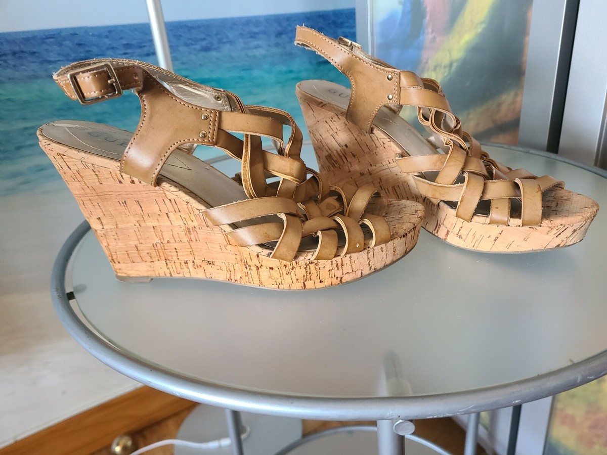 Guess sandales plates new arrivals
