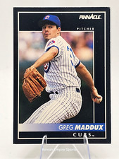 1992 Pinnacle- Baseball #65 Greg Maddux Chicago Cubs