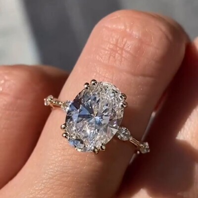 2.20 Carat Oval Moissanite Diamond Ring 2 CT Oval Diamond Wedding Ring For Women