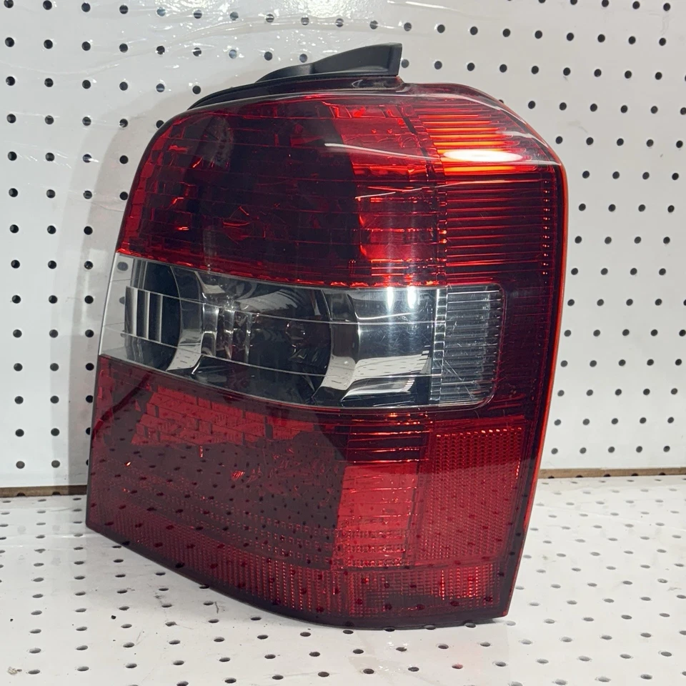 04 05 06 07 2004 2005 2006 2007 TOYOTA HIGHLANDER LUZ TRASERA DERECHA LÁMPARA #18 Foto 2 de 4