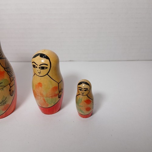 Vintage USSR Matryoshka Nesting Dolls~Set of 4~Wooden~Hand Painted - Foto 6 di 6