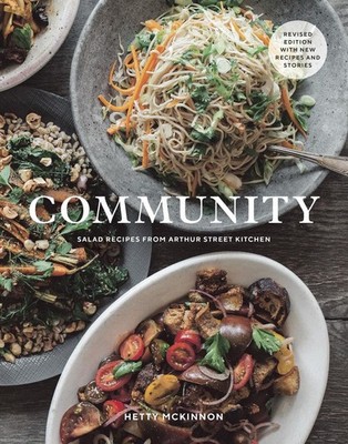 Community: New Edition by Hetty Lui McKinnon (English) Paperback Book