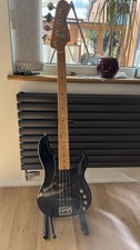 Fender Precision Bass – Black – PJ Configuration – 4 String