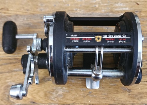Mulinello da esca Daiwa SEALINE 30H acqua salata o dolce pesante - Foto 2 di 6