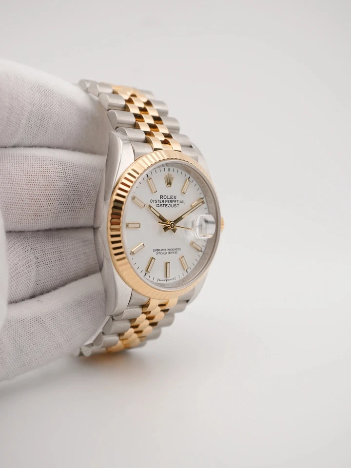 Rolex Datejust 126233 36 mm esfera blanca pulsera Jubilee bisel de oro de 18 quilates 2017 conjunto Foto 4 de 4
