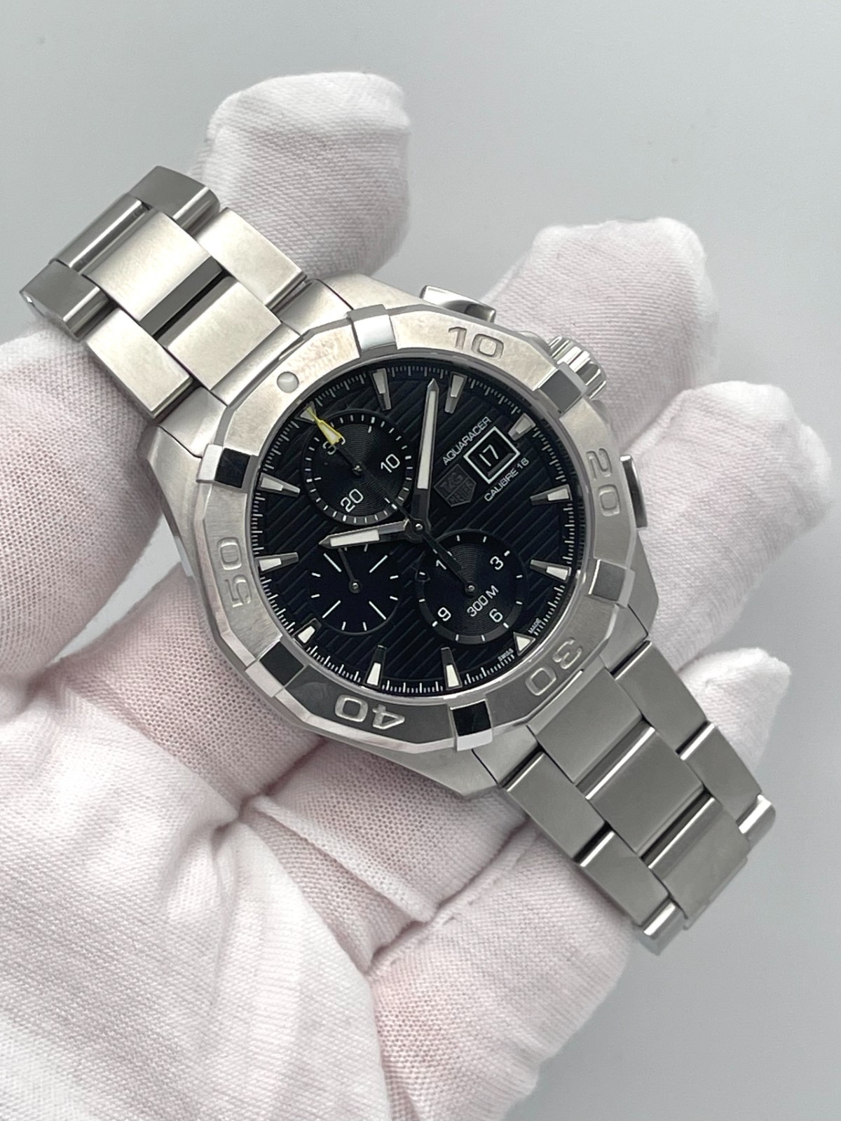 Tag Heuer Aquaracer CAY2110.BA0927 43mm Chronograph Black Dial Automatic Papers image 5